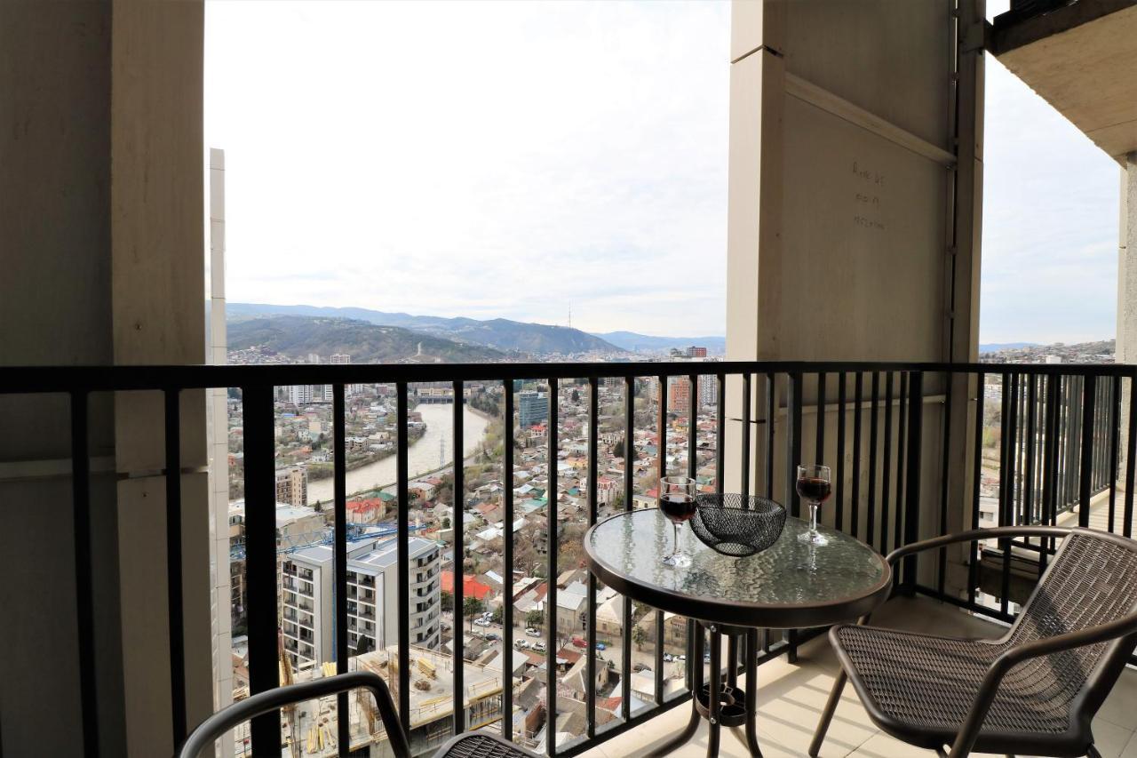 Twins Tower Tbilisi Exterior foto